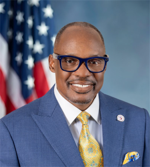 allen r wilson headshot